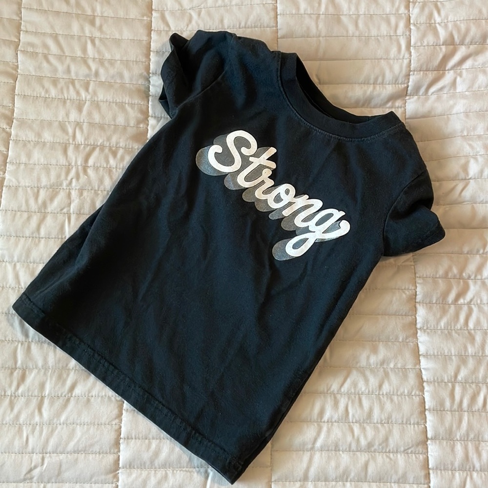 Strong - graphic T-shirt for kids